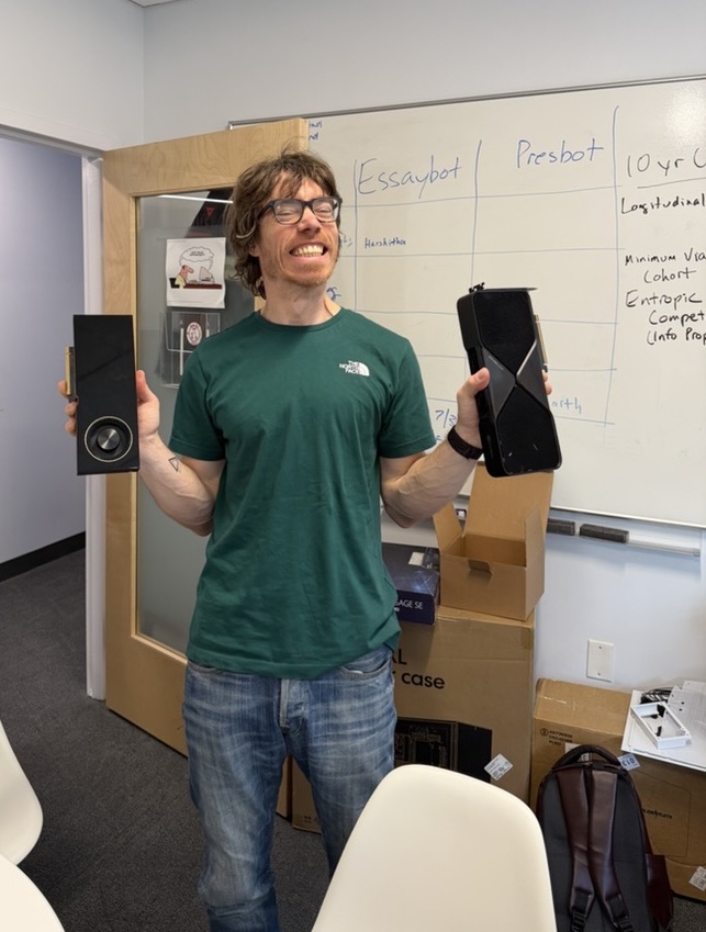 Christoph Riedl background 1